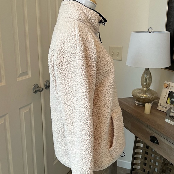 ❤️PINK Victoria’s Secret❤️ Sherpa Quarter Zip - Picture 9 of 11